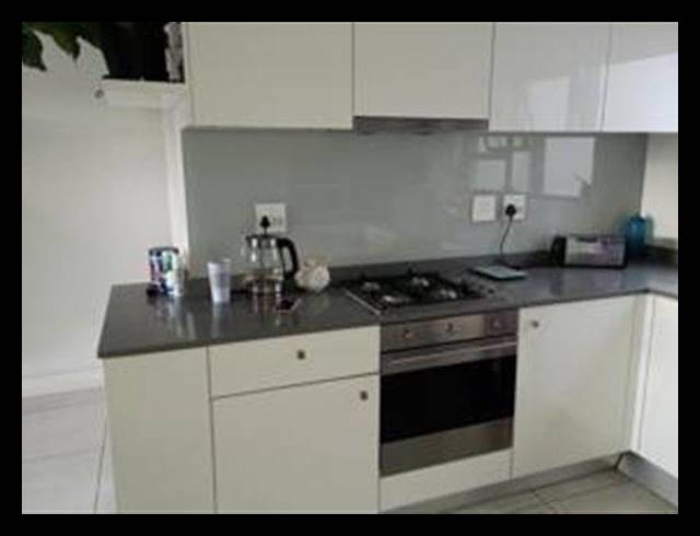 2 BEDROOM APARTMENT FOR SALE IN WATERFALL